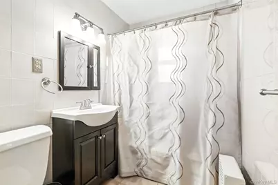 1245 Rhinelander Avenue, Bronx, NY 10461 - Photo 21