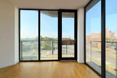 6070 Woodhaven Boulevard #4E, Elmhurst, NY 11373 - Photo 5