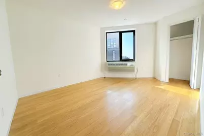 6070 Woodhaven Boulevard #4E, Elmhurst, NY 11373 - Photo 13