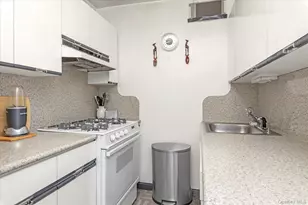 102-30 66th Rd, Forest Hills, NY 11375 - Photo 5