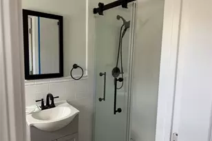 513 E Broadway, Long Beach, NY 11561 - Photo 17