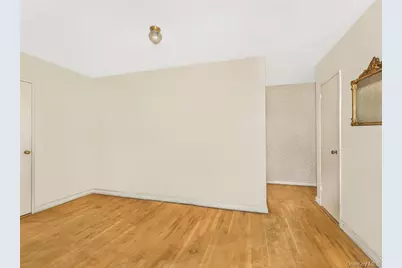 1425 Thieriot Avenue #6C, Bronx, NY 10460 - Photo 5