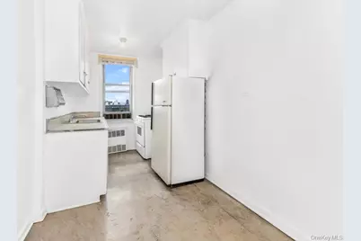 1425 Thieriot Avenue #6C, Bronx, NY 10460 - Photo 1