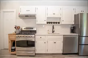 359 Orangeburg Rd, Pearl River, NY 10965 - Photo 9