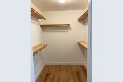 369 Hewlett Parkway, Hewlett, NY 11557 - Photo 11