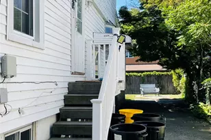 369 Hewlett Pkwy, Hewlett, NY 11557 - Photo 19