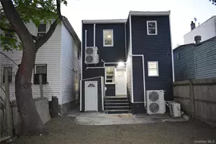 108-46 153rd St, Jamaica, NY 11433 - Photo 11