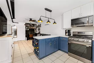 426 Calhoun Ave, Bronx, NY 10465 - Photo 17