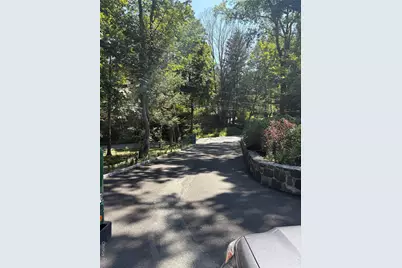 193 Chappaqua Road, Briarcliff Manor, NY 10510 - Photo 11