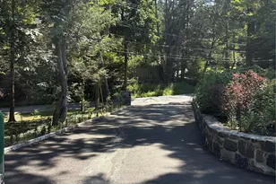 193 Chappaqua Rd, Briarcliff Manor, NY 10510 - Photo 11