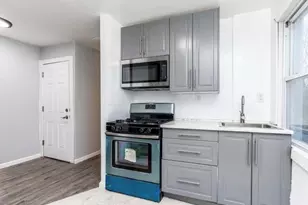 136 Fairview Blvd, Hempstead, NY 11550 - Photo 5