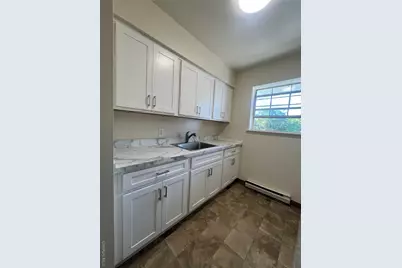 33 Oak Street #41-12, Walden, NY 12586 - Photo 3