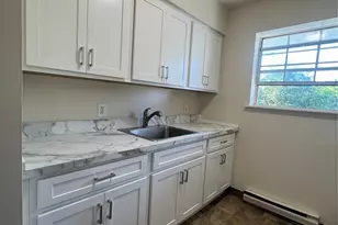 33 Oak St, Walden, NY 12586 - Photo 3