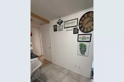 18 21st Avenue, Bay Shore, NY 11706 - Photo 5