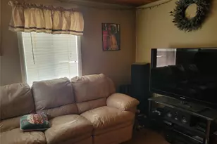 39 Barracuda Rd, East Quogue, NY 11942 - Photo 5