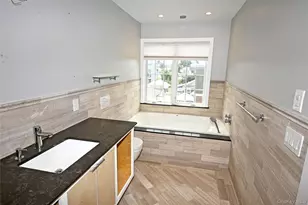 7 East Blvd, East Rockaway, NY 11518 - Photo 29