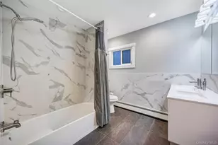 534 S Greene Ave, Lindenhurst, NY 11757 - Photo 21