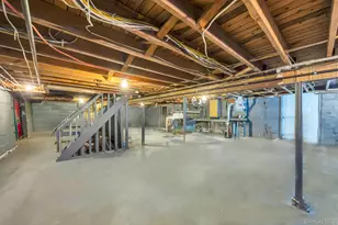 534 S Greene Ave, Lindenhurst, NY 11757 - Photo 35