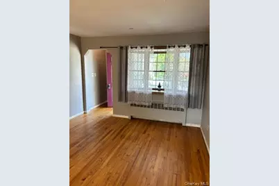 134 Veronica Lane, North Babylon, NY 11703 - Photo 15