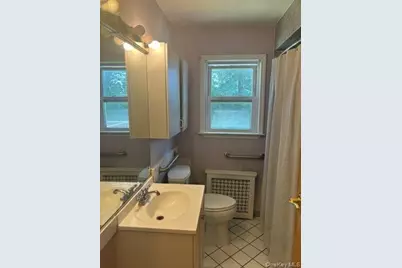 134 Veronica Lane, North Babylon, NY 11703 - Photo 21