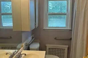 134 Veronica Ln, North Babylon, NY 11703 - Photo 21