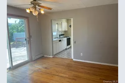 134 Veronica Lane, North Babylon, NY 11703 - Photo 11