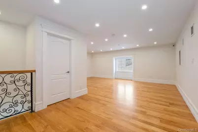 833 Glen Drive, Woodmere, NY 11598 - Photo 35