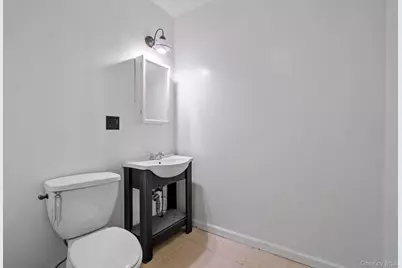 160 Lander Street, Newburgh, NY 12550 - Photo 17