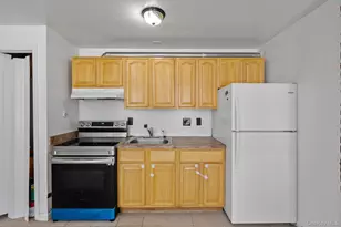 160 Lander St, Newburgh, NY 12550 - Photo 5