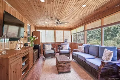 25 Montague Street, Yonkers, NY 10703 - Photo 15