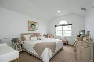 6 Rolling Wood Ct, Hauppauge, NY 11788 - Photo 25