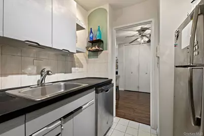 3121 Middletown Road #7L, Bronx, NY 10461 - Photo 9