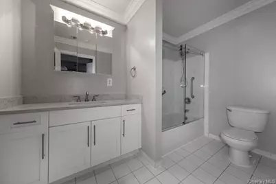 6 Overlook Drive #6, Farmingville, NY 11738 - Photo 9