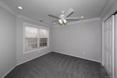 6 Overlook Drive #6, Farmingville, NY 11738 - Photo 7