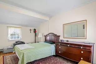 651 Sayville Ave, Sayville, NY 11782 - Photo 11