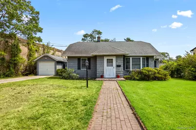 651 Sayville Avenue, Sayville, NY 11782 - Photo 19