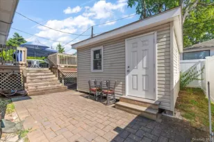 844 Flanders Dr, Valley Stream, NY 11581 - Photo 21