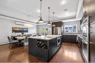 844 Flanders Drive, Valley Stream, NY 11581 - Photo 7