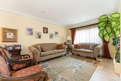 924 Northfield Road, Woodmere, NY 11598 - Photo 3