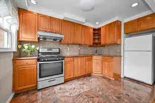 43-20 196th St, Flushing, NY 11358 - Photo 7