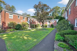 12 Wildwood Rd, Hartsdale, NY 10530 - Photo 3