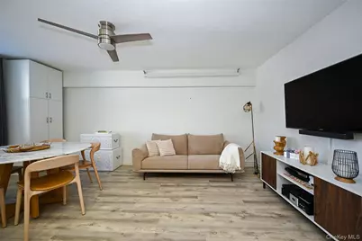 108-05 Astoria Boulevard #1B, Astoria, NY 11369 - Photo 1