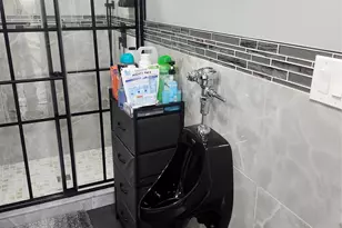 3 Brook Ln, Levittown, NY 11756 - Photo 33