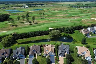 395 Stonecrop Rd, Aquebogue, NY 11901 - Photo 35