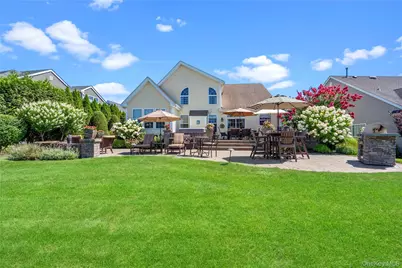 395 Stonecrop Road, Aquebogue, NY 11901 - Photo 31