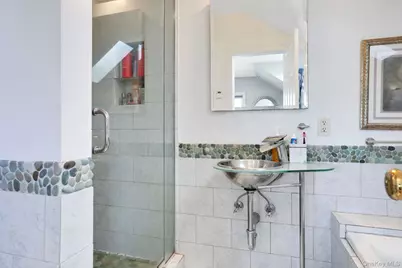 2 Harbor Lane #301, New Rochelle, NY 10805 - Photo 25