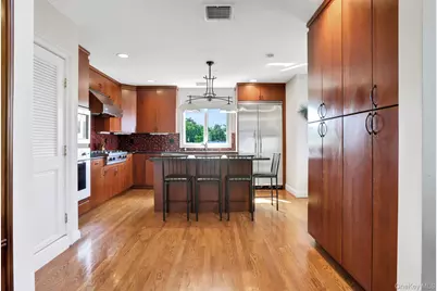 2 Harbor Lane #301, New Rochelle, NY 10805 - Photo 9