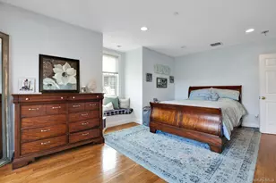 2 Harbor Ln, New Rochelle, NY 10805 - Photo 19