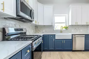 6 Lee Gray Ct, Glen Cove, NY 11542 - Photo 7