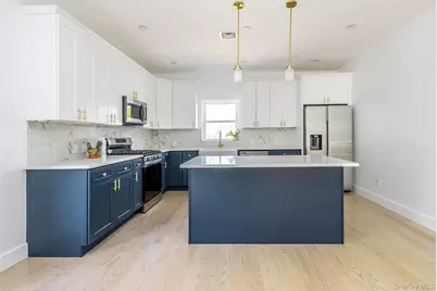 6 Lee Gray Court #2, Glen Cove, NY 11542 - Photo 5